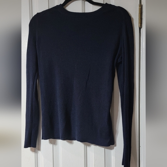 Banana Republic Sweaters - BANANA Republic Merino Wool Fine Ribbed  Navy Sweater EUC Size Large